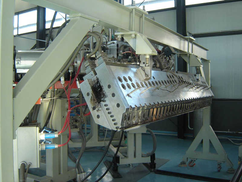 Talian lembaran saliran HDPE